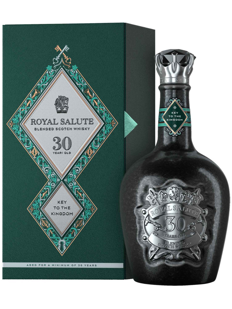 Royal Salute Whisky Scotland 30YO Key To The Kingdom 50cl